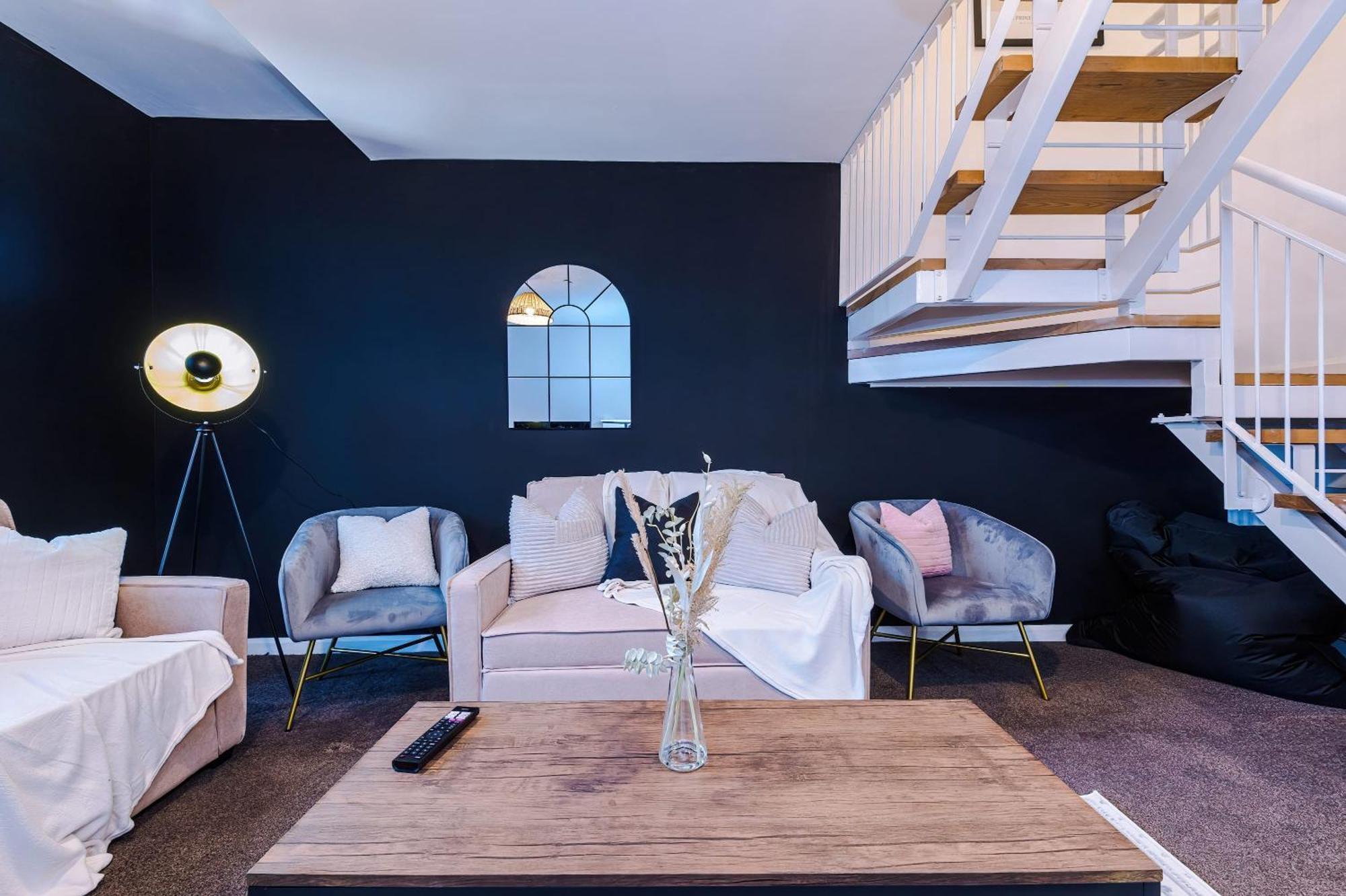 Villa Rest&Recharge At A Spacious Townhouse By The Etihad Manchester Exterior foto
