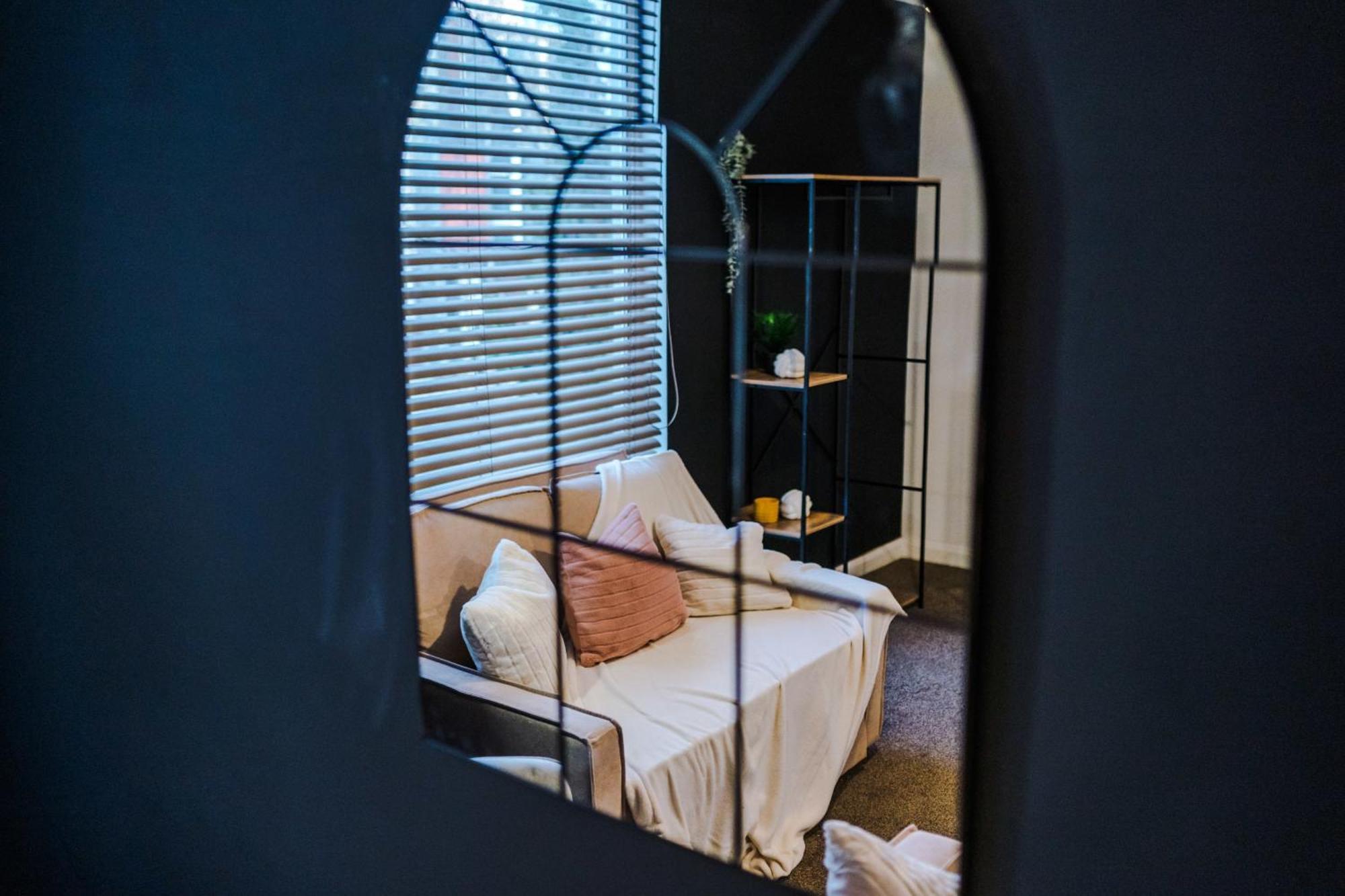 Villa Rest&Recharge At A Spacious Townhouse By The Etihad Manchester Exterior foto